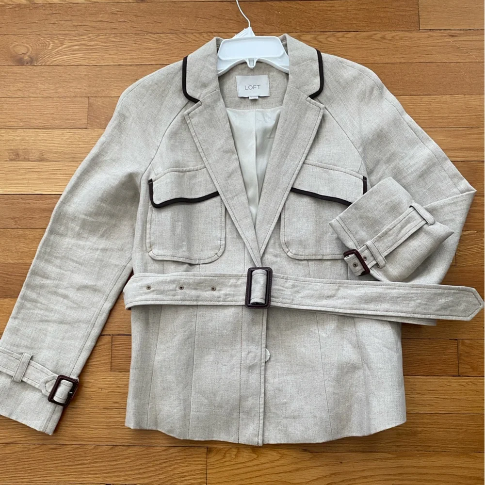 LOFT Ann Taylor LINEN Safari Blazer Size 8 Tan wBelt like new - Picture 2 of 13
